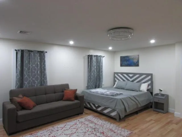 Cozy Rooms In Ozone Park